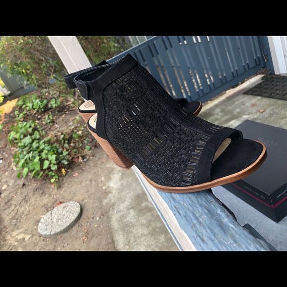 Vince Camuto Keannie Sandal Open Toe 3 Women Sz 10 - Picture 10 of 11